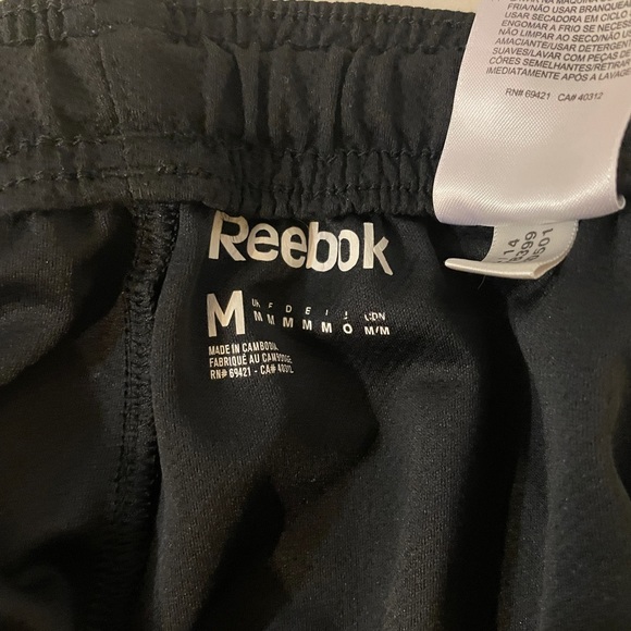Black Reebok track pants - Picture 4 of 4